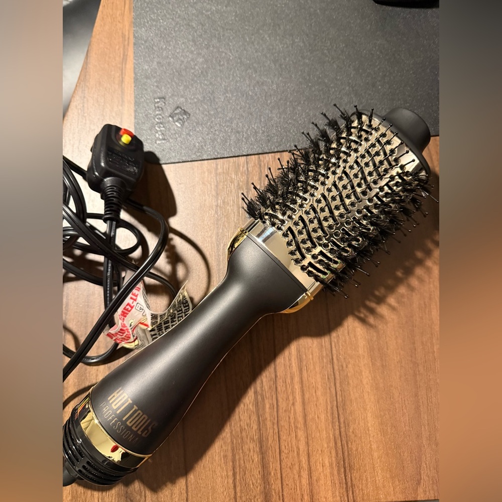 Hot Tools 24K Gold One Step Volumizer and Hair Dryer